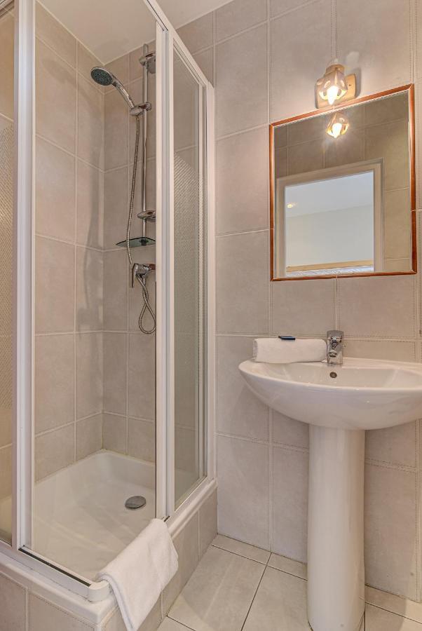 Apartment President - Alpes Travel - Central Chamonix - Sleeps 12 Dış mekan fotoğraf